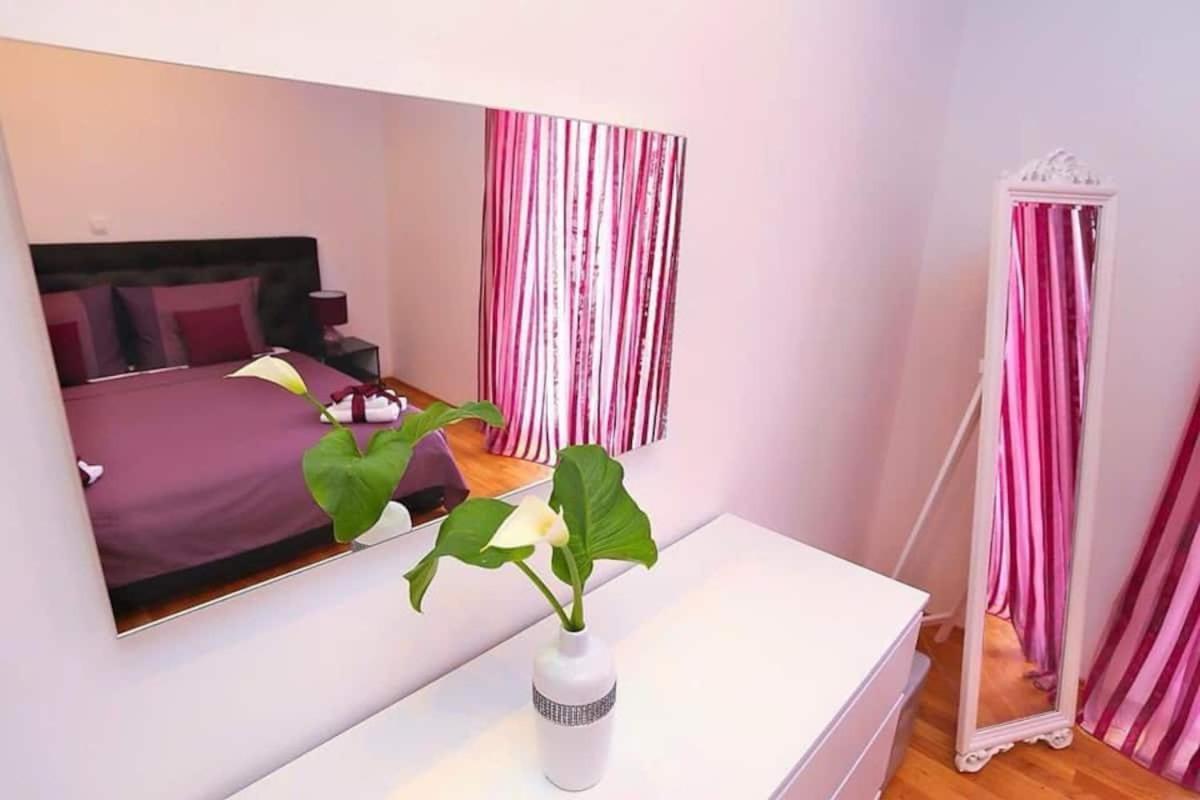Split Central Retreat Екстер'єр фото